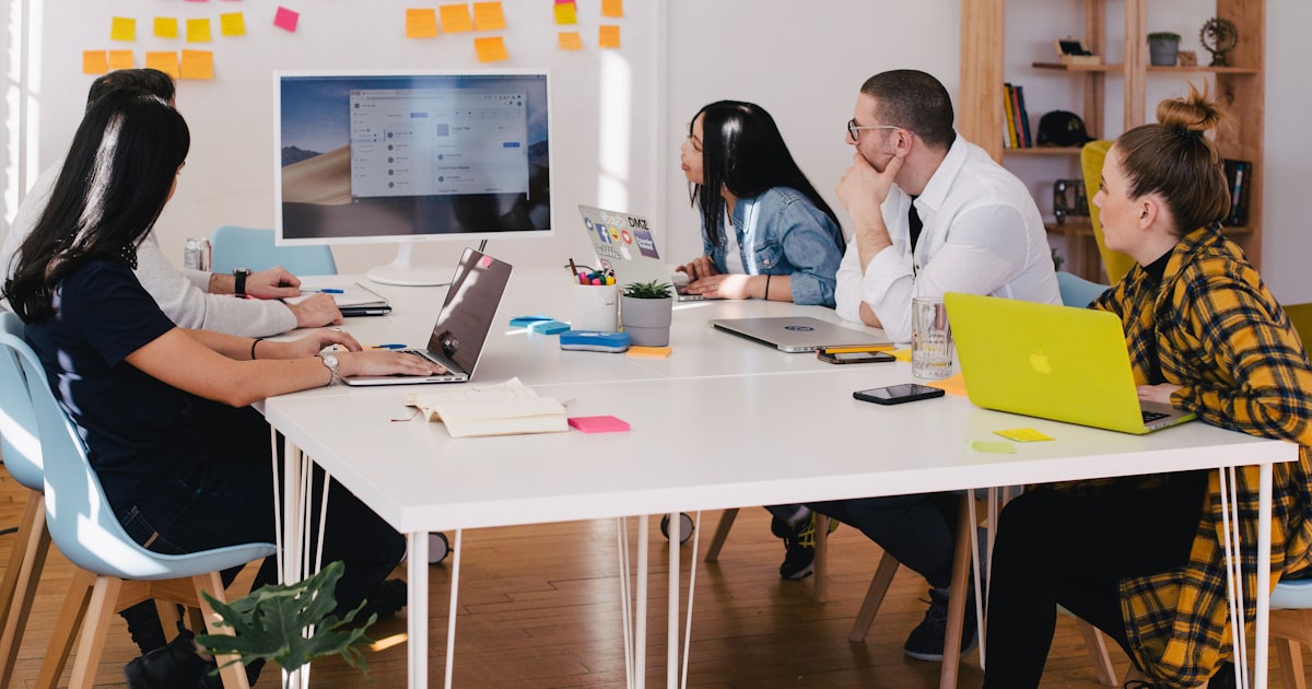 5 AI Agents Every Sales Team Should Deploy in 2026 thumbnail