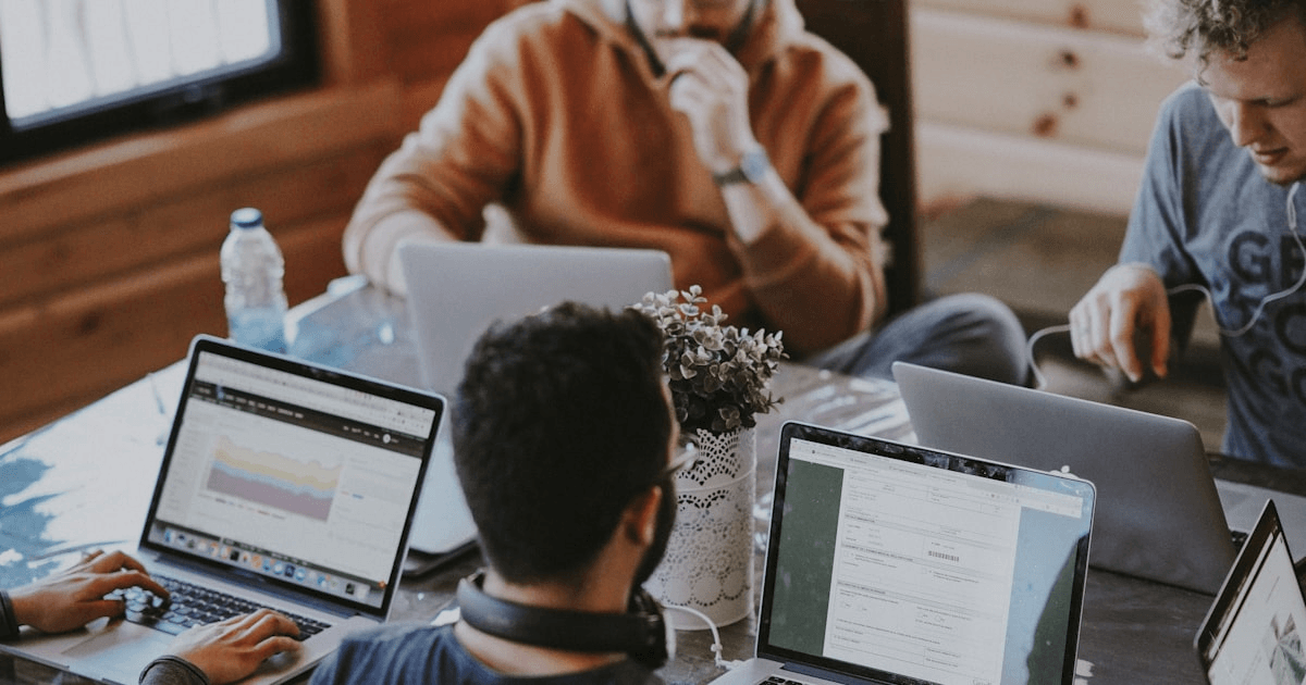 The Complete Guide to Cross-Functional Projects with AI Tools thumbnail