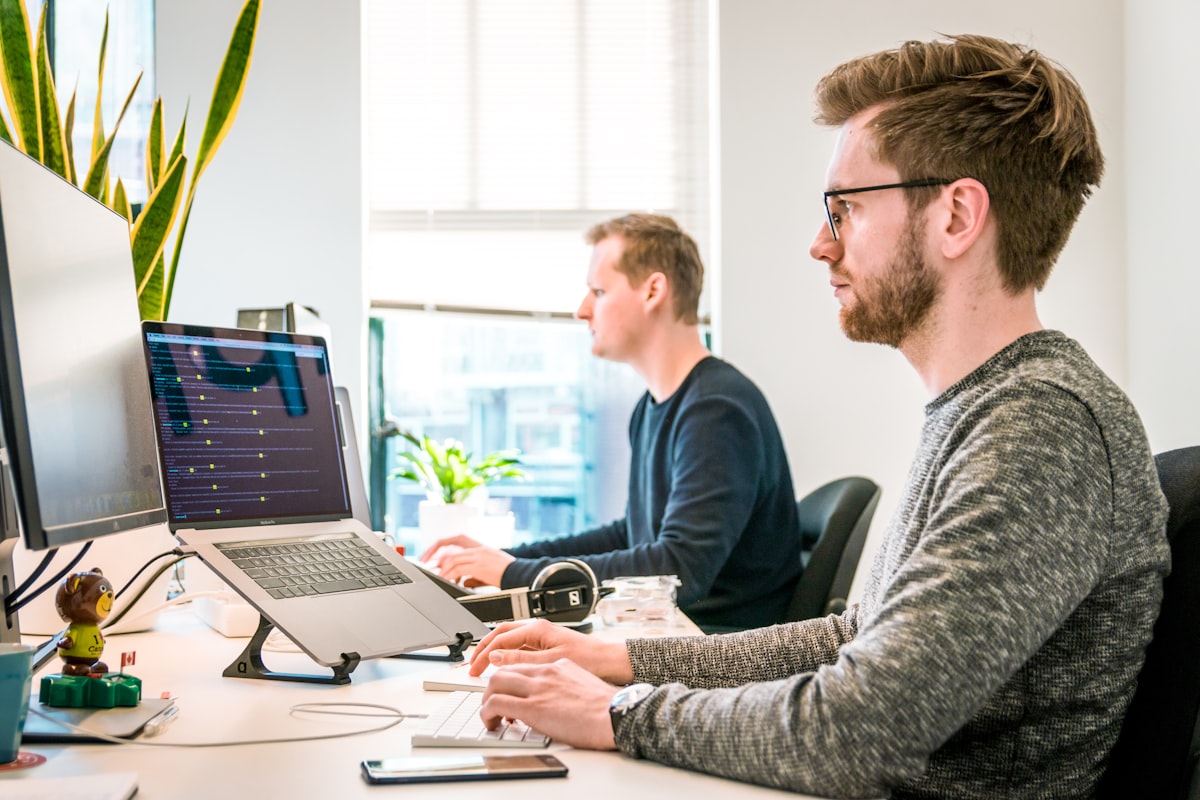 The Best AI Chatbot Software For Your Website (2026 Edition) thumbnail
